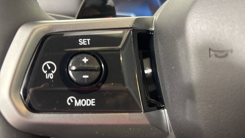 2025 BMW i5 - Images - 21