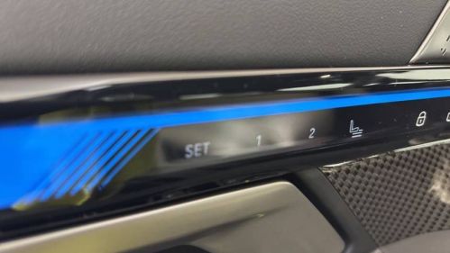 2025 BMW i5 - Images - 24