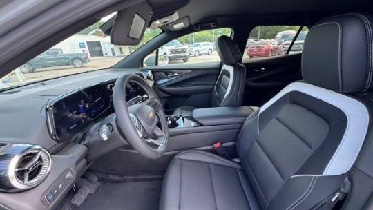 2025 Chevrolet Blazer EV - Images - 11