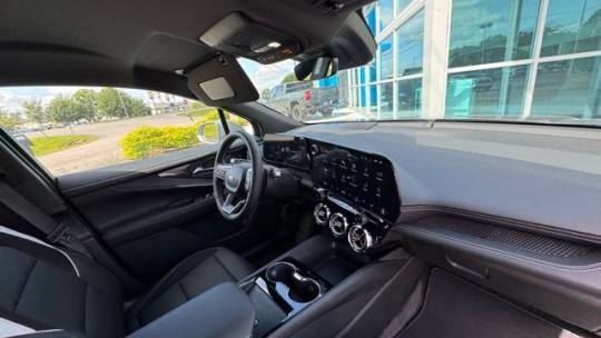 2025 Chevrolet Blazer EV - Images - 16