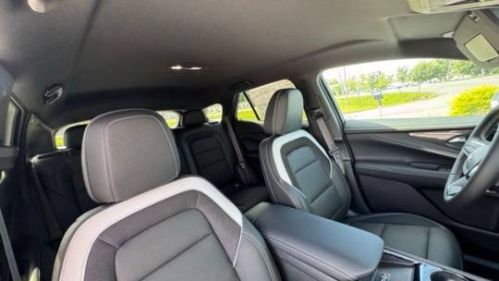 2025 Chevrolet Blazer EV - Images - 17