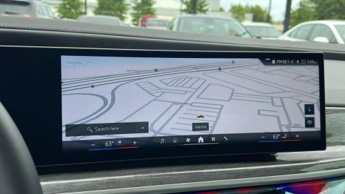 2023 BMW i7 - Images - 17