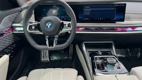2023 BMW i7 - Images - 20