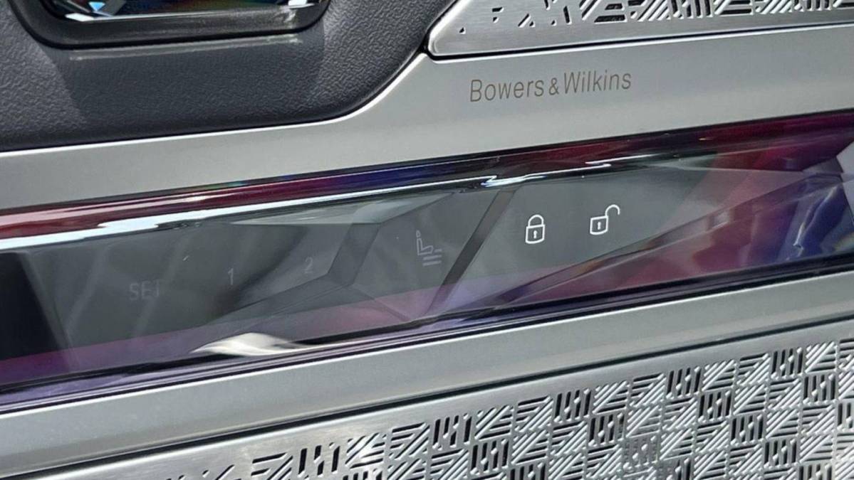 2023 BMW i7 - Images - 31