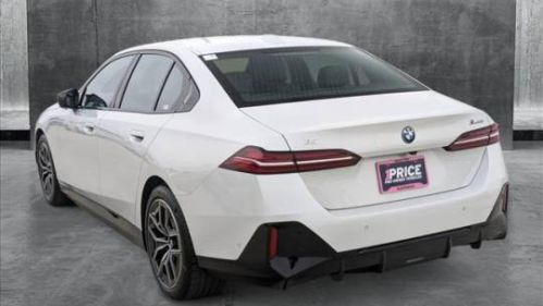 2024 BMW i5 - Images - 8