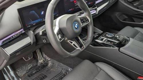 2024 BMW i5 - Images - 10
