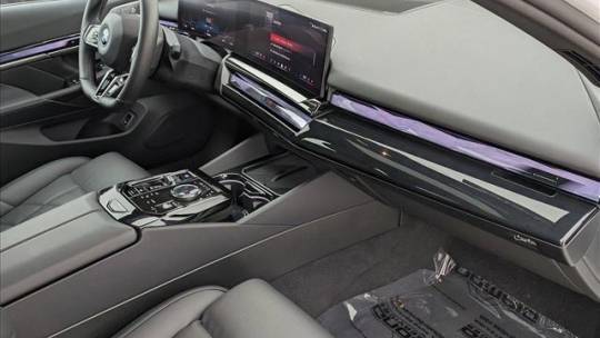 2024 BMW i5 - Images - 23