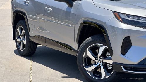 2025 Toyota RAV4 Plug-In Hybrid - Images - 3