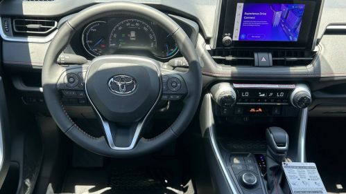 2025 Toyota RAV4 Plug-In Hybrid - Images - 10