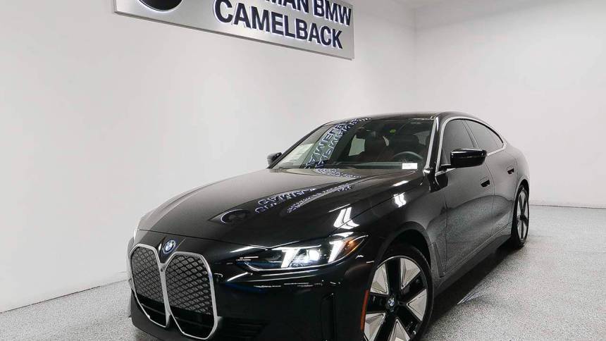 2025 BMW i4 - Images - 1