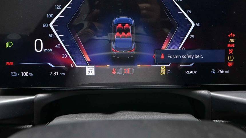 2025 BMW i4 - Images - 13
