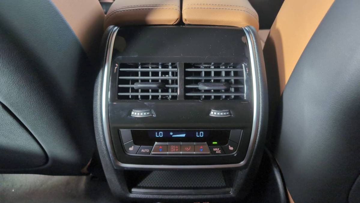 2026 BMW X5 - Images - 25