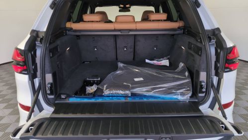 2026 BMW X5 - Images - 28