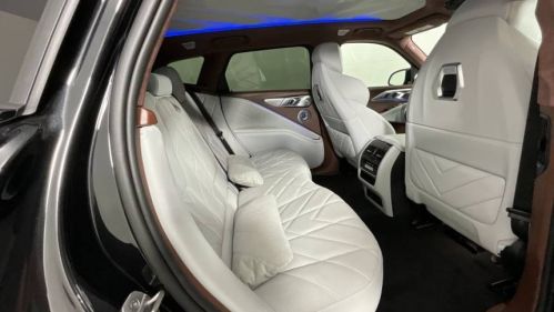 2023 BMW XM - Images - 24