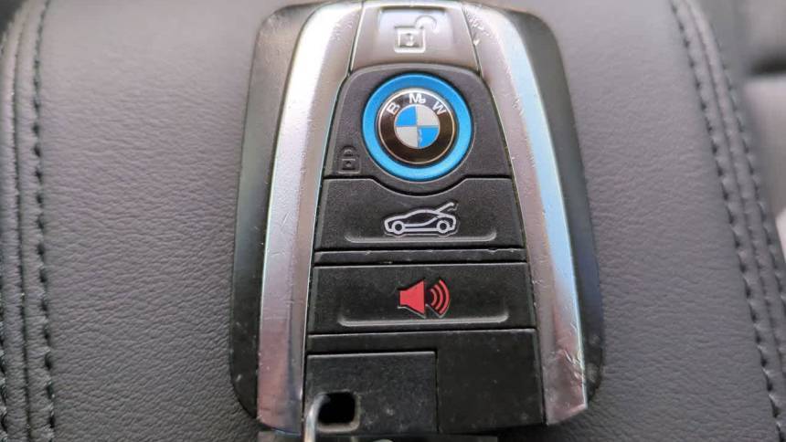 2016 BMW i3 - Images - 26