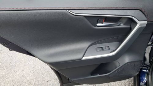 2025 Toyota RAV4 Plug-In Hybrid - Images - 10