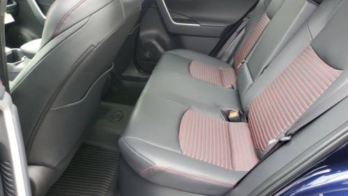 2025 Toyota RAV4 Plug-In Hybrid - Images - 12