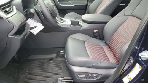 2025 Toyota RAV4 Plug-In Hybrid - Images - 18