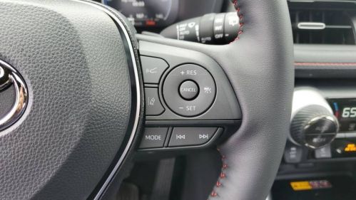 2025 Toyota RAV4 Plug-In Hybrid - Images - 24