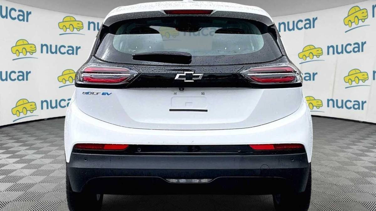 2023 Chevrolet Bolt - Images - 5