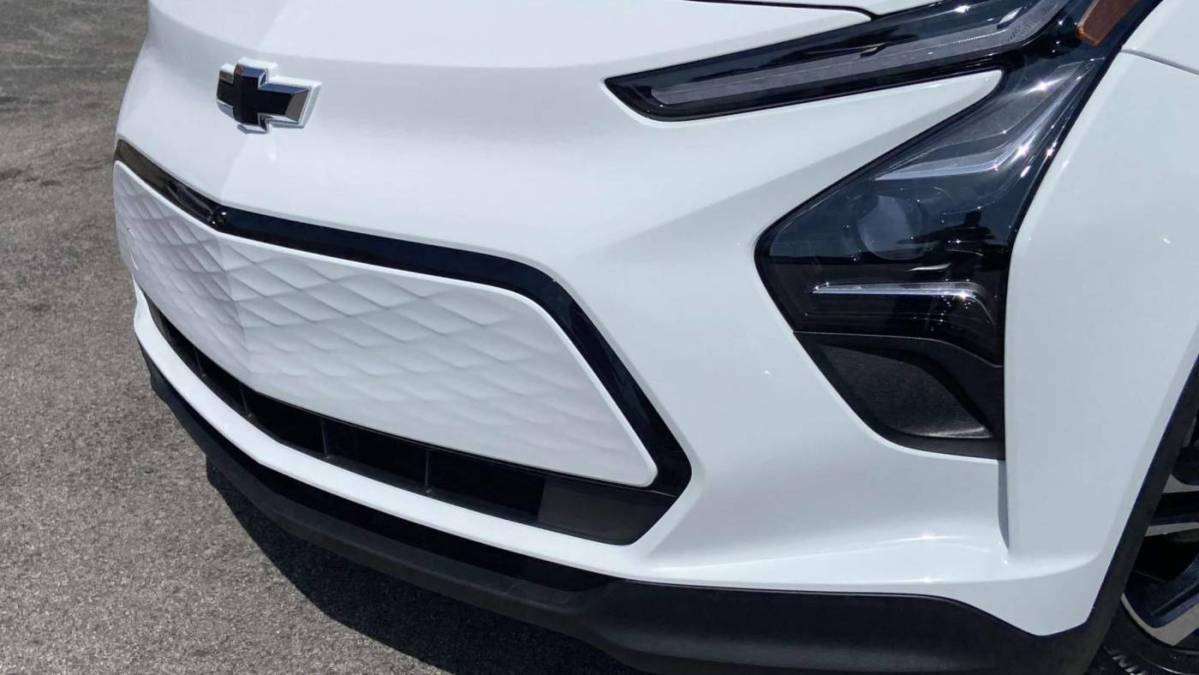2023 Chevrolet Bolt - Images - 9