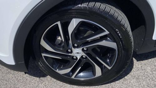 2023 Chevrolet Bolt - Images - 10
