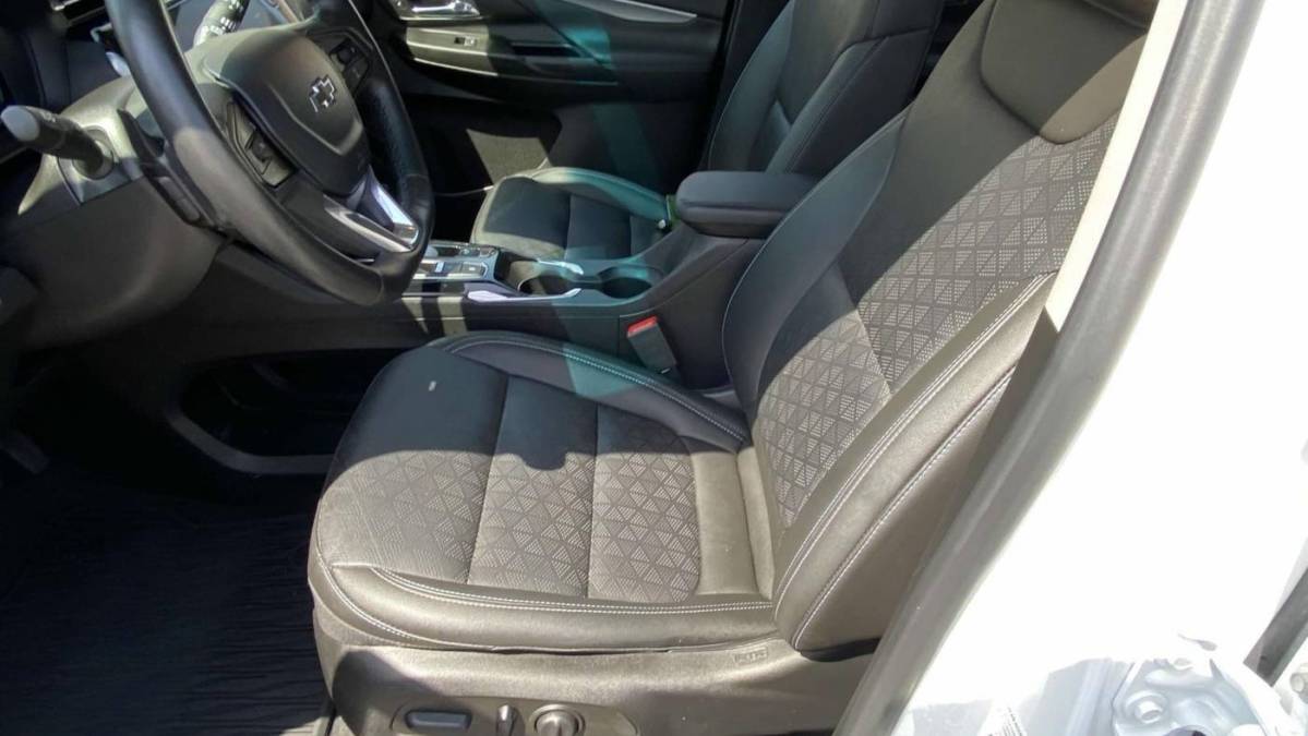 2023 Chevrolet Bolt - Images - 19