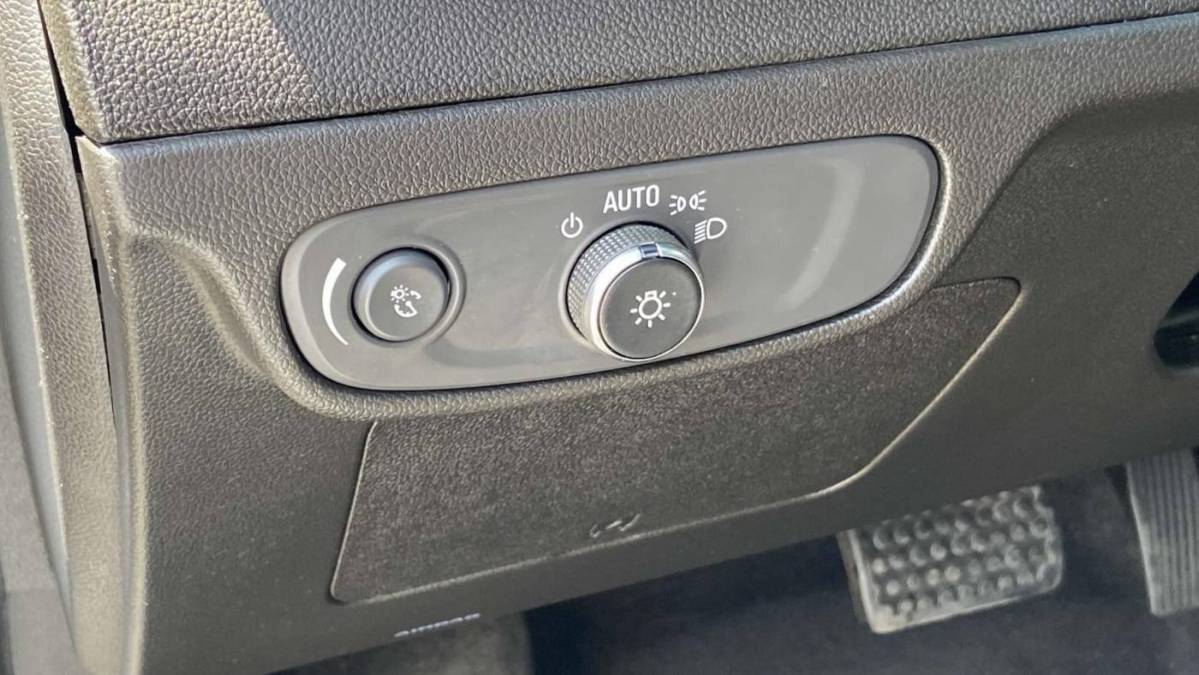 2023 Chevrolet Bolt - Images - 23