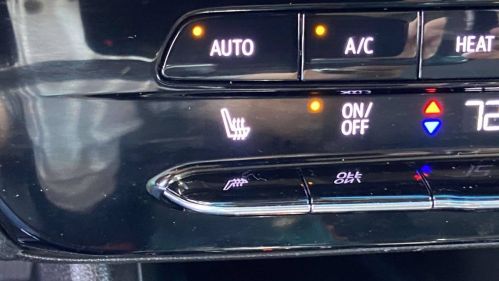 2023 Chevrolet Bolt - Images - 28