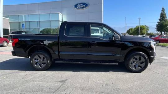 2025 Ford F-150 Lightning 1FTVW3L72SWG04664
