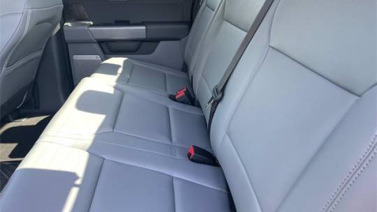 2025 Ford F-150 Lightning 1FTVW3L72SWG04664