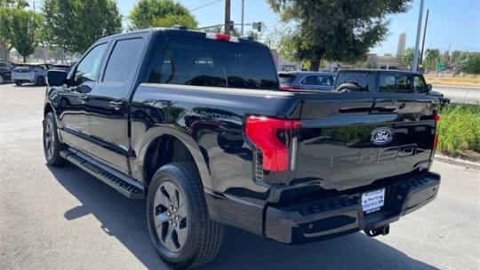 2025 Ford F-150 Lightning 1FTVW3L72SWG04664