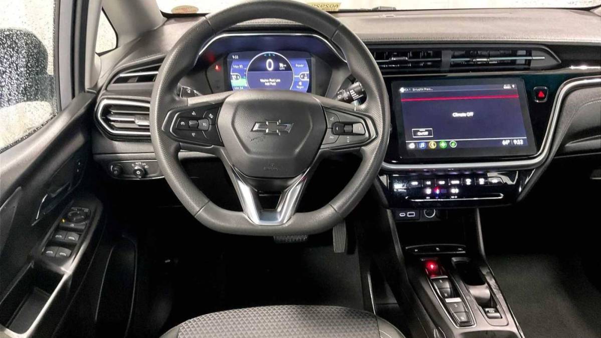 2023 Chevrolet Bolt - Images - 17