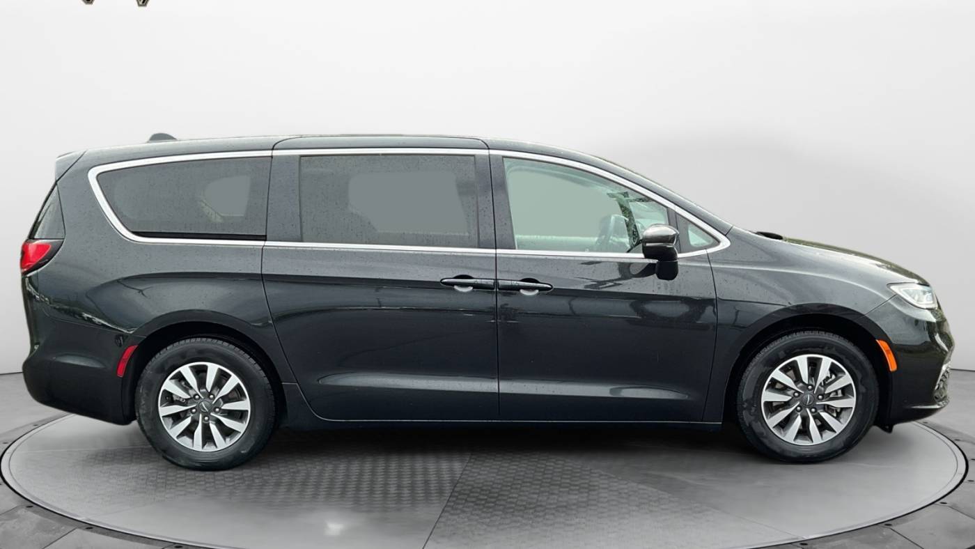 2022 Chrysler Pacifica 2C4RC1L74NR184207