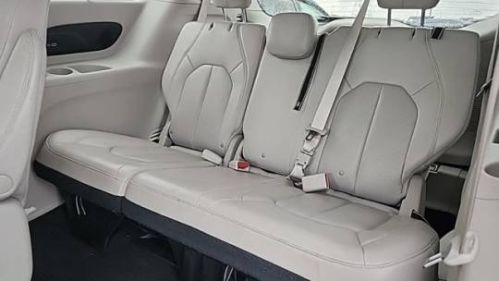 2021 Chrysler Pacifica 2C4RC1L70MR586465