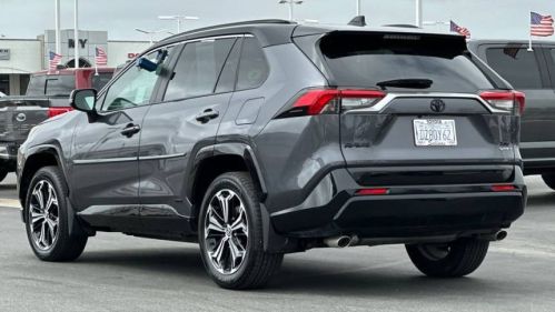 2025 Toyota RAV4 Plug-In Hybrid - Images - 6