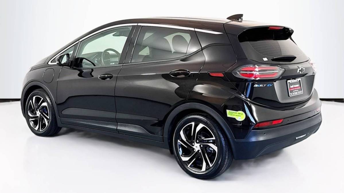 2023 Chevrolet Bolt - Images - 7