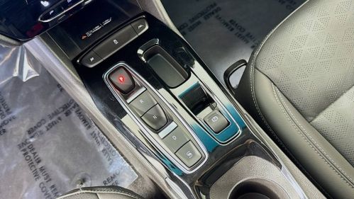 2023 Chevrolet Bolt - Images - 16