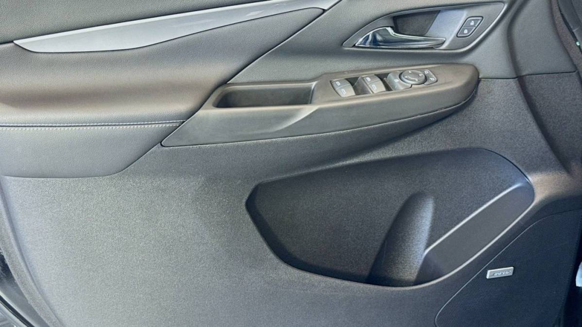2023 Chevrolet Bolt - Images - 17