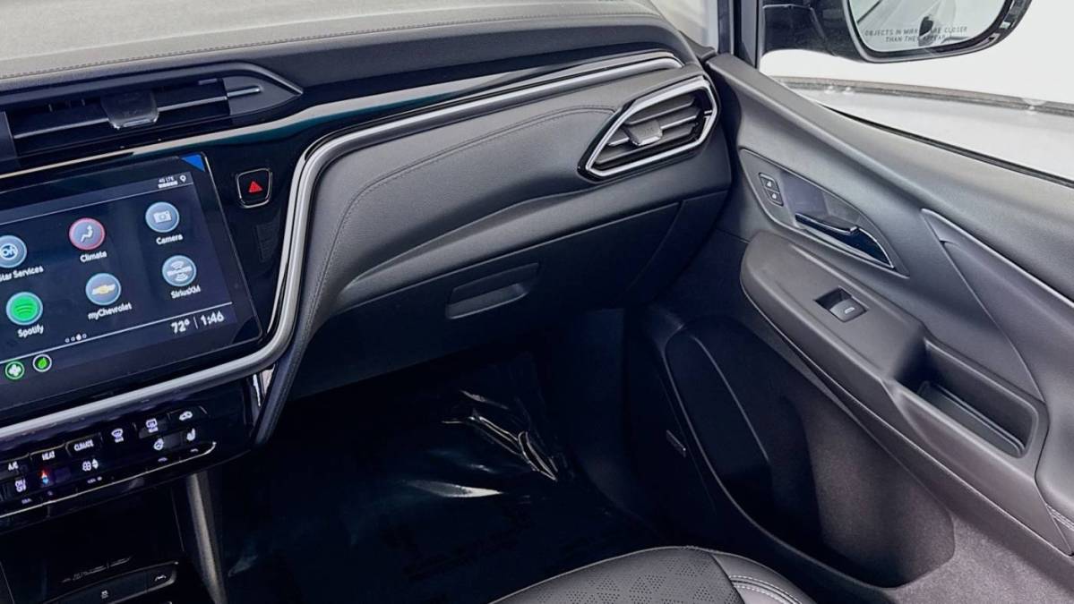 2023 Chevrolet Bolt - Images - 21