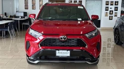 2025 Toyota RAV4 Plug-In Hybrid - Images - 12