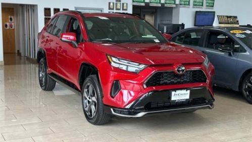 2025 Toyota RAV4 Plug-In Hybrid - Images - 13