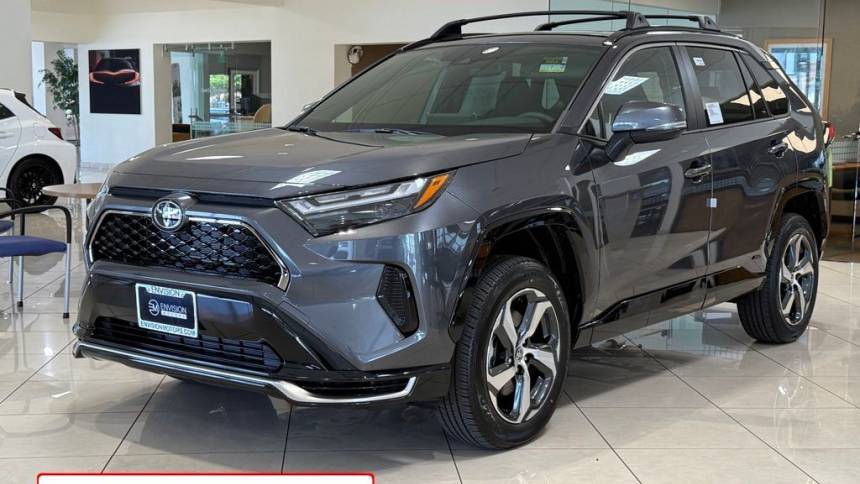 2025 Toyota RAV4 Plug-In Hybrid - Images - 1