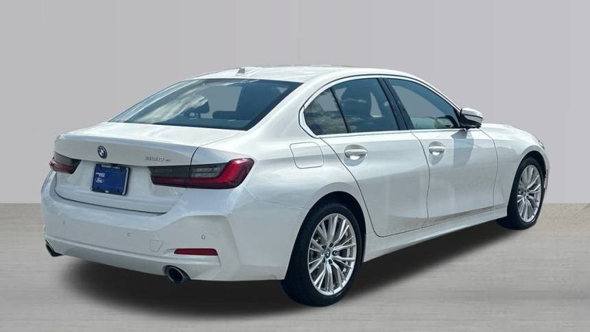 2024 BMW 3 Series - Images - 5