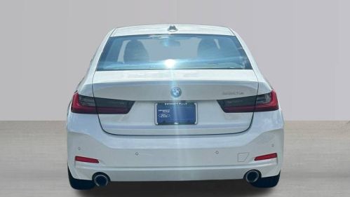 2024 BMW 3 Series - Images - 6