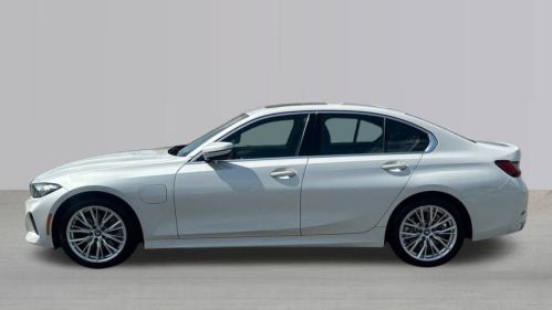 2024 BMW 3 Series - Images - 8