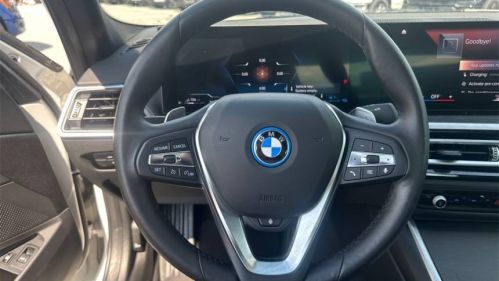 2024 BMW 3 Series - Images - 23