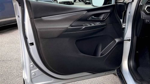 2023 Chevrolet Bolt - Images - 9