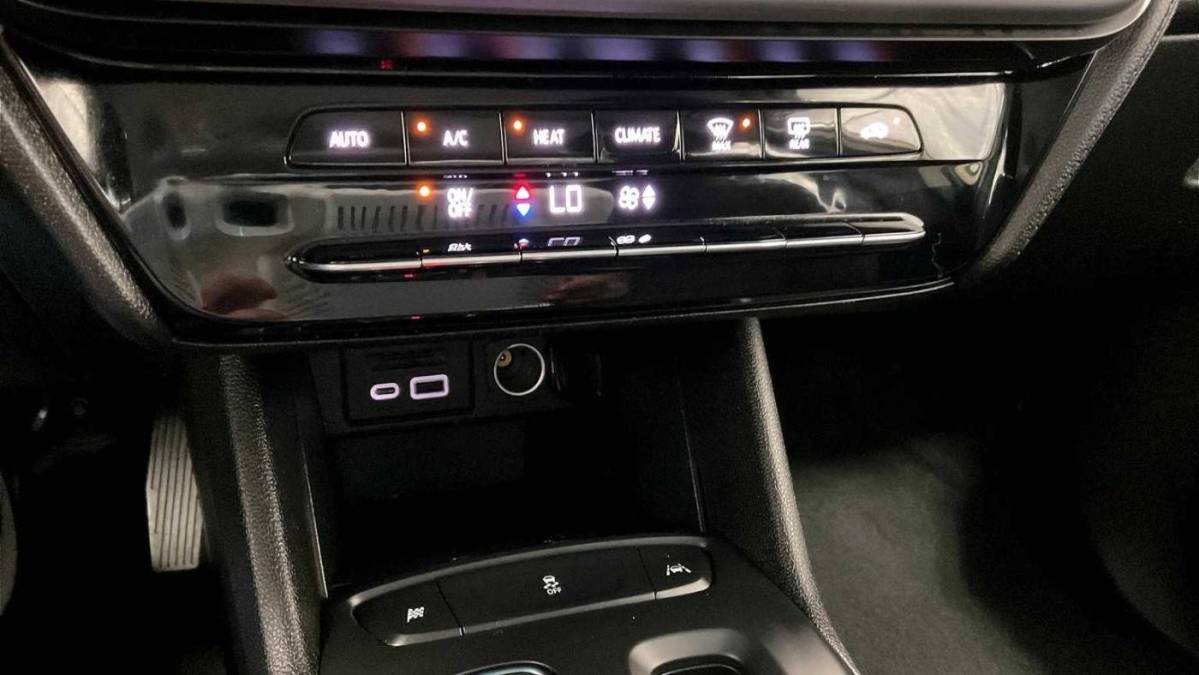 2023 Chevrolet Bolt - Images - 25