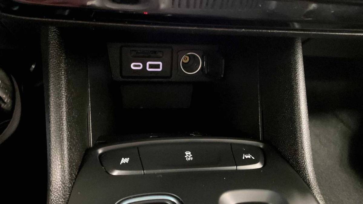 2023 Chevrolet Bolt - Images - 26